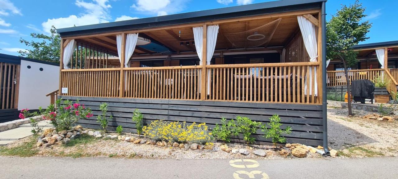 Mobile Home Kmz Selce Exterior photo